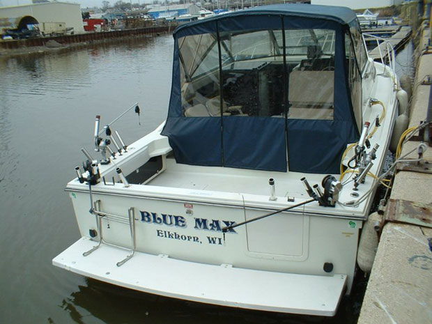 Stern side of the boat, Blue Max